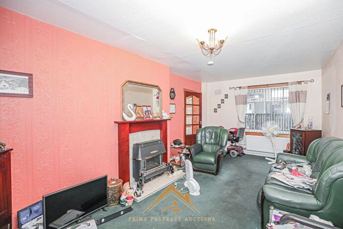 2 Bedroom End Of Terrace House For Sale In Ballingry Crescent, Ballingry, Lochgelly, KY5