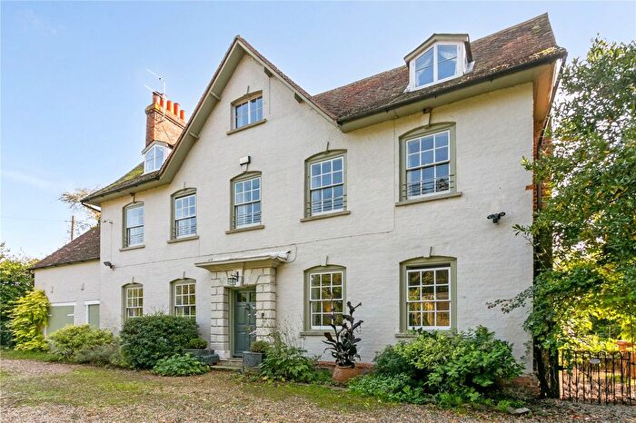 5 Bedroom Semi-Detached House For Sale In High Street, Lewknor, Watlington, Oxfordshire, OX49