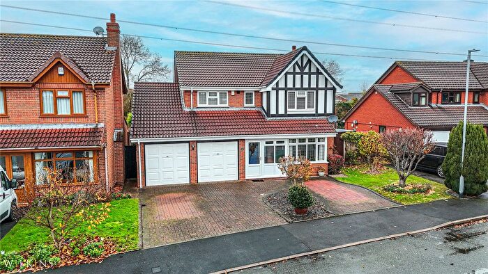 4 Bedroom Detached House For Sale In Longleat, Tamworth, Staffordshire, B79