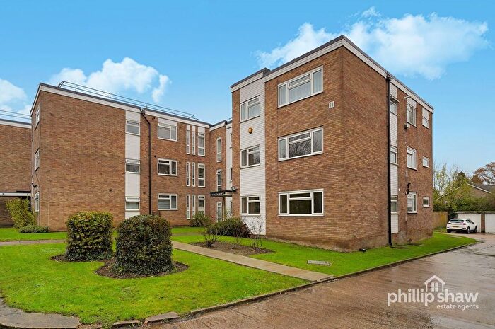 2 Bedroom Flat For Sale In London Road, Stanmore, HA7