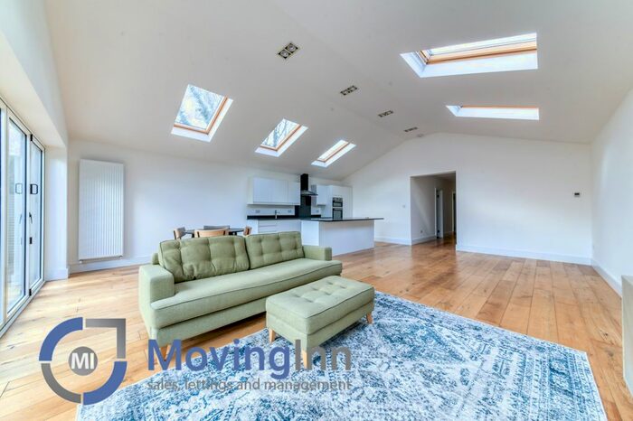 4 Bedroom Bungalow To Rent In Sunnyhill Road, Streatham, SW16