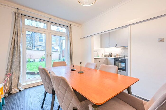 4 Bedroom End Terrace House To Rent In Ridgdale Street, Bow, London, E3