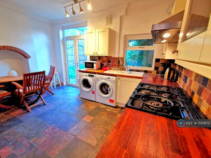 3 Bedroom Terraced House To Rent In Brookfield Road, Hockley, Birmingham, B18