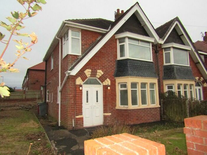 3 Bedroom Semi-Detached House To Rent In Montpelier Avenue, FY2