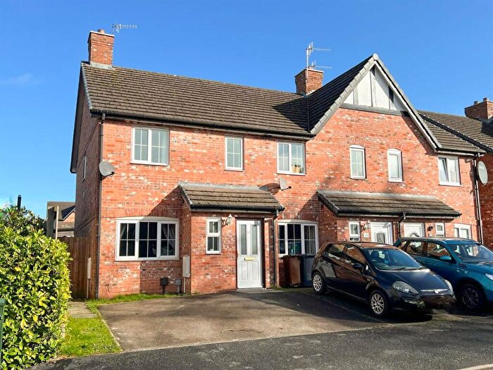 3 Bedroom Semi Detached House For Sale In Hillswood Avenue, Leek, ST13