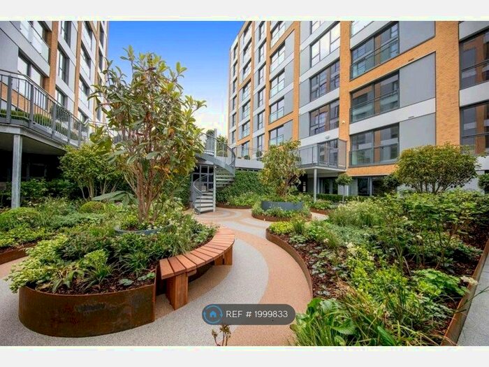 1 Bedroom Flat To Rent In London Road, Sevenoaks, TN13