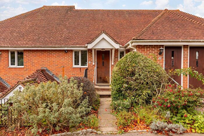 1 Bedroom Flat For Sale In High Street, Hartfield, TN7