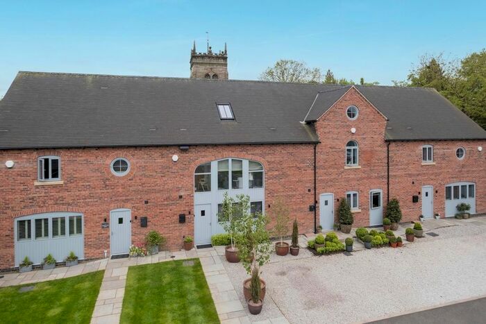 3 Bedroom Mews House For Sale In Church Farm Mews, Chester Road, Acton, CW5