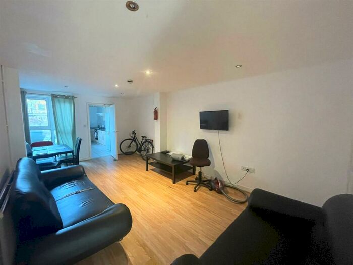 6 Bedroom Terraced House To Rent In **£pppw Excl Bills** Frederick Grove, Lenton, NG7