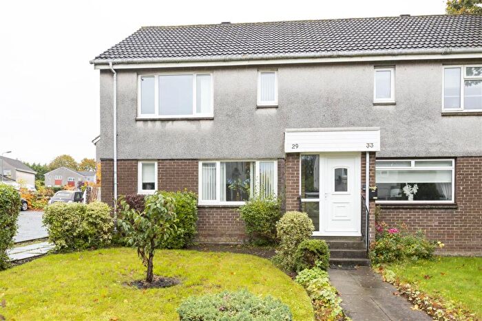 2 Bedroom Flat To Rent In Haystack Place, Glasgow, G66