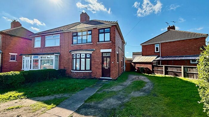 3 Bedroom Semi Detached House For Sale In Grange Lane South, Scunthorpe, DN16