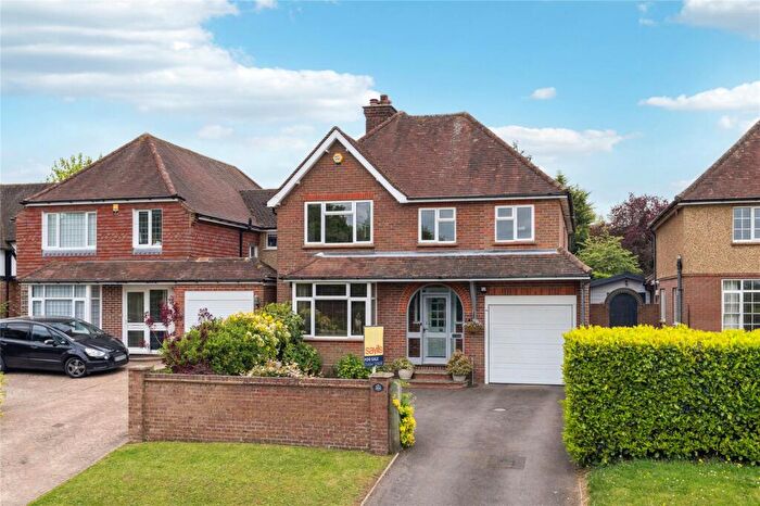 4 Bedroom Detached House For Sale In Chartridge Lane, Chesham, Buckinghamshire, HP5