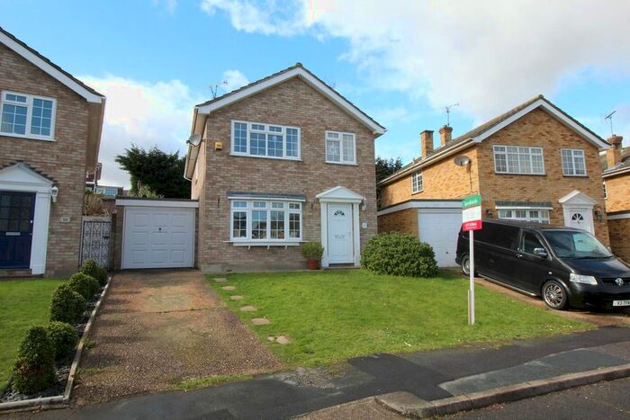4 Bedroom Detached House To Rent In Leaway, Billericay, CM12