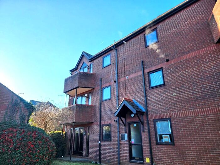 1 Bedroom Apartment To Rent In Ashtree Court, Granville Road, St. Albans, Hertfordshire, AL1