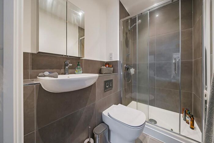 2 Bedroom Flat For Sale In Daly Close, Littlemore, OX4 - Photo 11