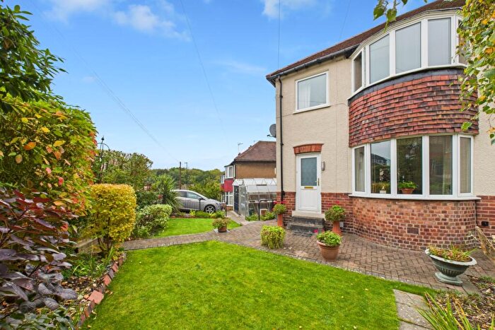 3 Bedroom Semi-Detached House For Sale In Charnock Hall Road, Charnock, S12