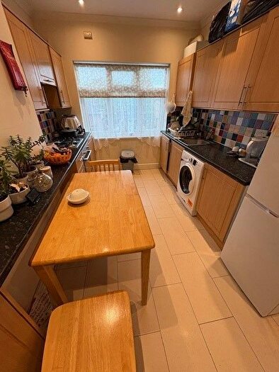 2 Bedroom Maisonette To Rent In Sudbury Hill Maisonette, Greenford Road, Sudbury Hill, Harrow, HA1