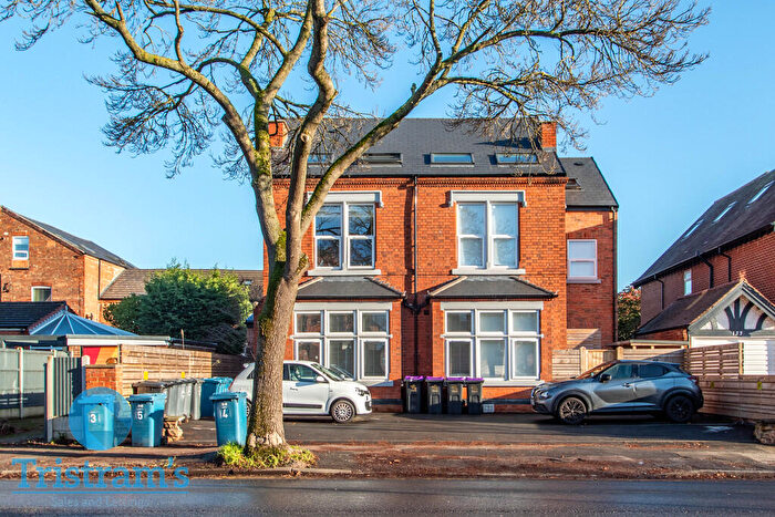 3 Bedroom Apartment To Rent In Flat, Musters Road, NG2