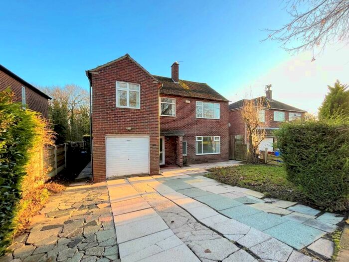 4 Bedroom Detached House To Rent In Blackcarr Road, Manchester, M23