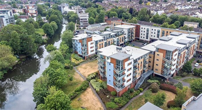 1 Bedroom Flat For Sale In Hart Street, Maidstone, Kent, ME16