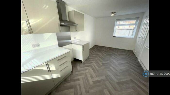 3 Bedroom Terraced House To Rent In Newby Drive, Liverpool, L36