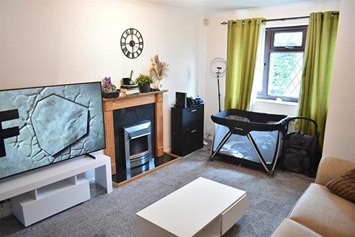 2 Bedroom Semi Detached House For Sale In Stirling Close, Yate, Bristol, BS37