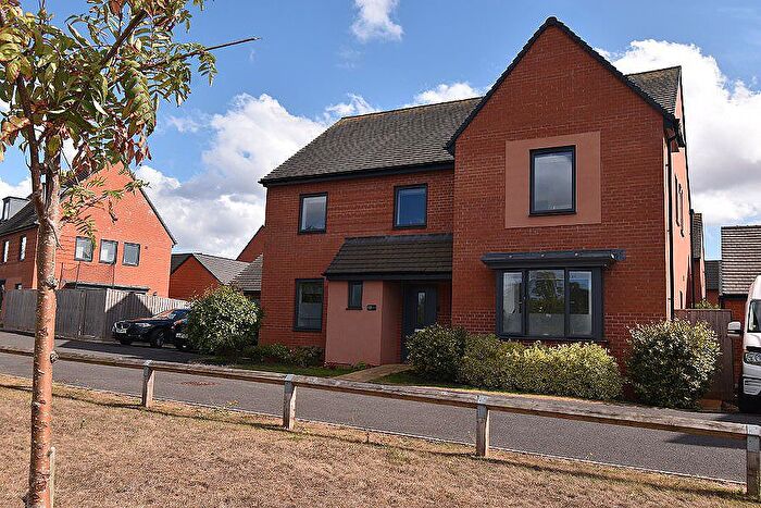 5 Bedroom Detached House For Sale In Ford Way, Tithebarn, Exeter, EX1