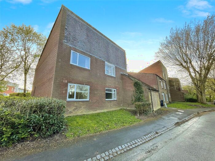 2 Bedroom Flat To Rent In Withywood Drive, Telford, Shropshire, TF3