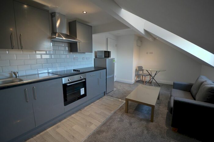 1 Bedroom Flat To Rent In Linthorpe Road, Middlesbrough, TS1