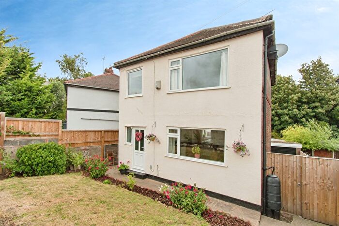 3 Bedroom Detached House For Sale In Ferrybridge Road, Pontefract, WF8