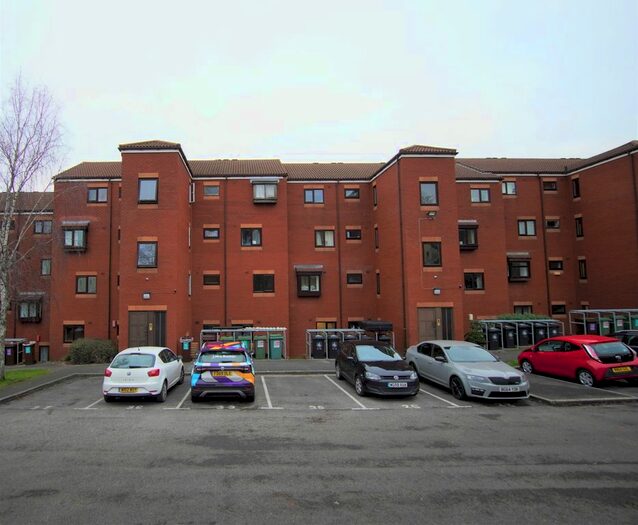 1 Bedroom Flat To Rent In Barrington Court, Winton Street, Totterdown BS4