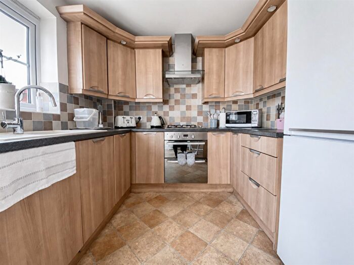 2 Bedroom Semi Detached House To Rent In Blue Boar Lane, Norwich, NR7