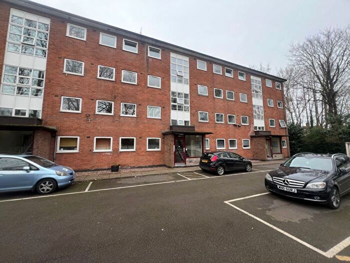 1 Bedroom Flat For Sale In Flat Malcolm Court, Lower Vauxhall, Wolverhampton, WV1