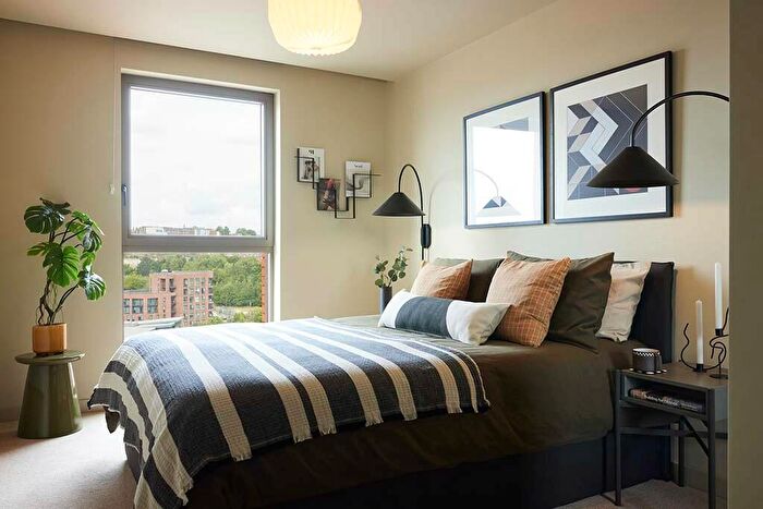 2 Bedroom Apartment To Rent In Soho Yard, Sheffield, S3