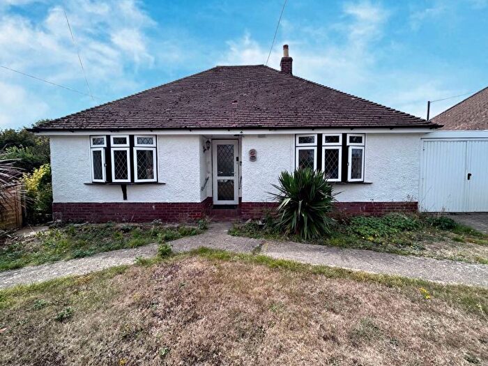 2 Bedroom Bungalow For Sale In Newnham Lane, Ryde, PO33