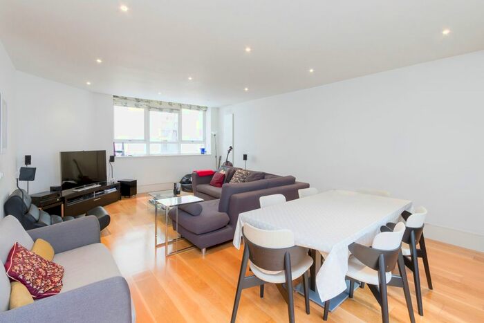 2 Bedroom Flat To Rent In Wild Street, London, WC2B