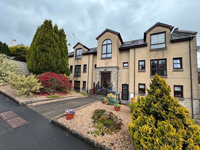 2 Bedroom Flat To Rent In Buchanan Street, Balfron, Glasgow, Stirlingshire, G63