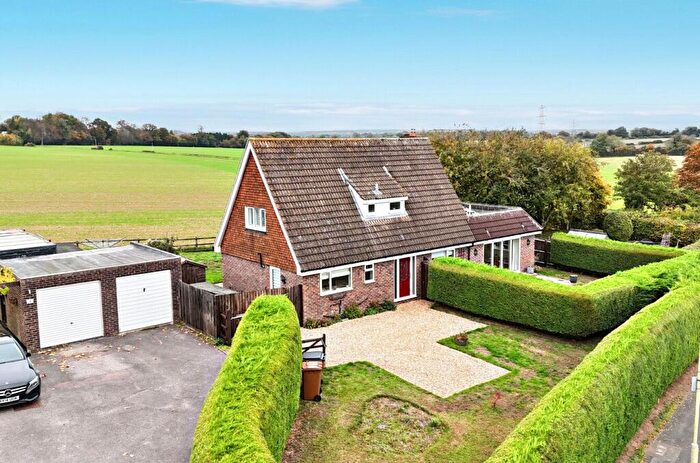 2 Bedroom Detached House For Sale In Mercia Avenue, Charlton, Andover, SP10