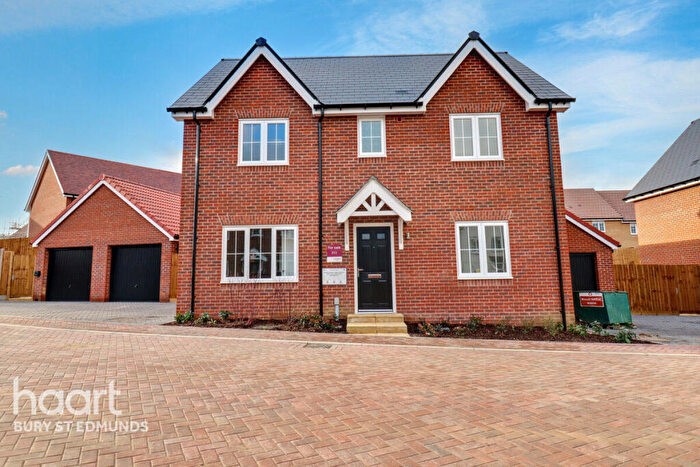 4 Bedroom Detached House For Sale In Norton Road, Thurston, Bury St Edmunds, IP31