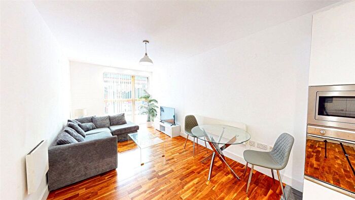 1 Bedroom Flat To Rent In Hacienda Apartments, - Whitworth Street West, Manchester, M1