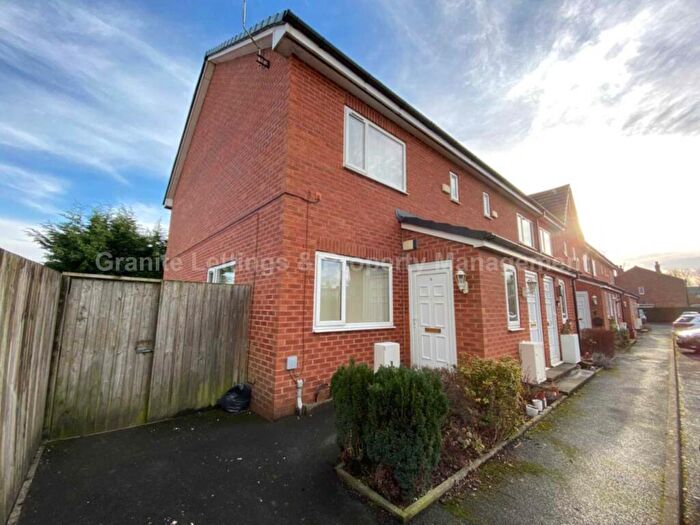 1 Bedroom Apartment To Rent In St James Court, Off St James Avenue, Bury, BL8