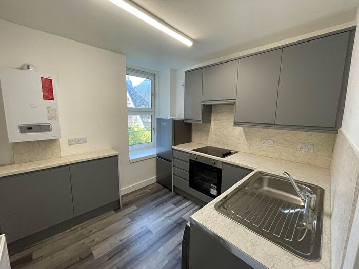 2 Bedroom Flat To Rent In Dundee City, DD2