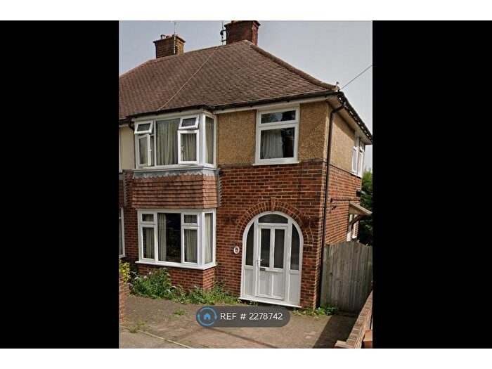 3 Bedroom Semi-Detached House To Rent In High Brooms Road, Tunbridge Wells, TN4