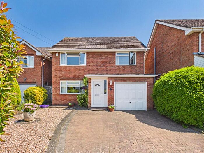 4 Bedroom Detached House For Sale In Grosvenor Road, Gloucester, GL2