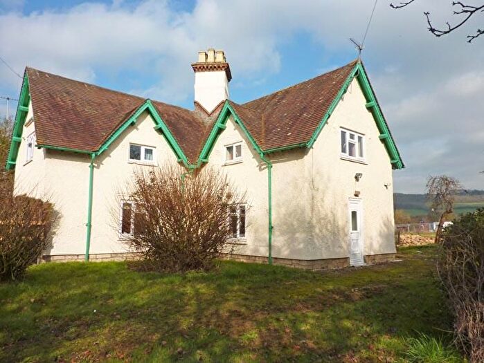 2 Bedroom Property To Rent In Bredon, Near Tewkesbury, GL20