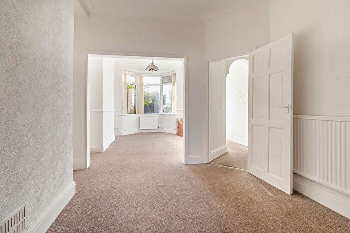 3 Bedroom Terraced House To Rent In Springwell Lane, Balby, Doncaster, DN4