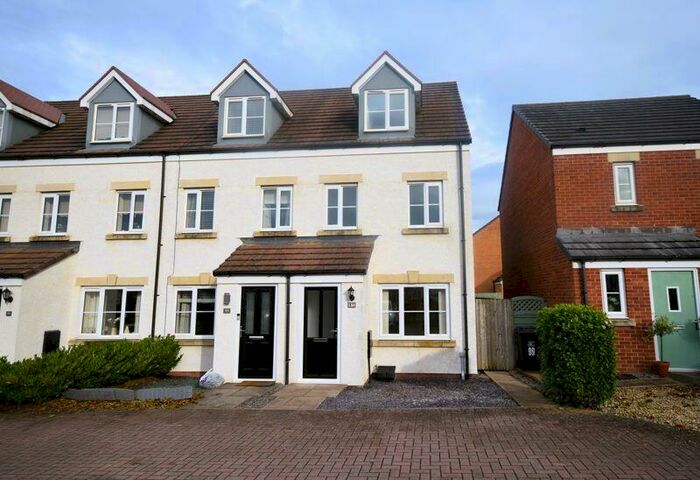 3 Bedroom Semi-Detached House To Rent In Glaramara Drive, Carlisle, CA2