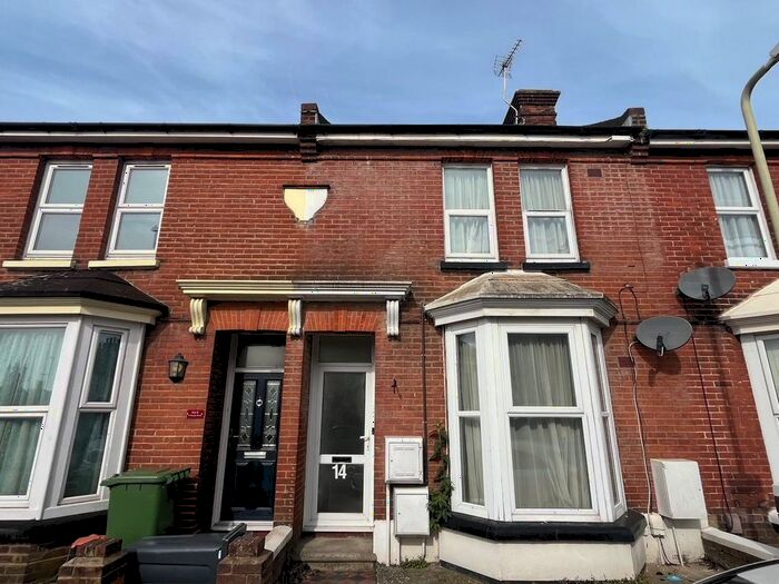 1 Bedroom Flat To Rent In Sturges Road, Ashford, TN24