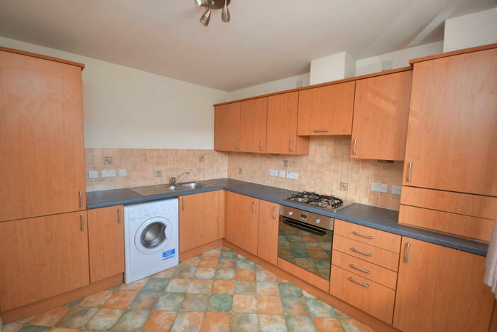 2 Bedroom Flat To Rent In Bishop`s Park, Inverness, IV3