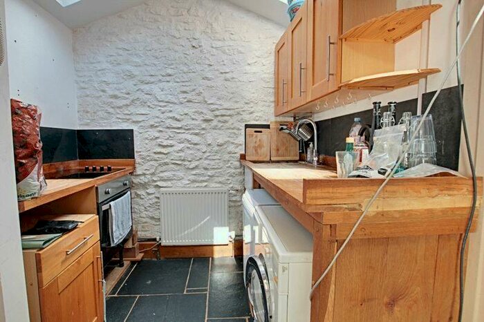 1 Bedroom Semi-Detached House To Rent In Kingsdown, Corsham, SN13